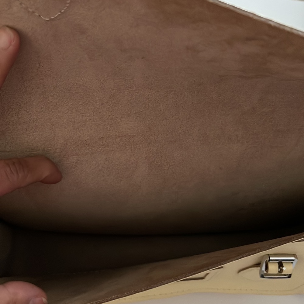 Cambridge Satchel Bag View 2